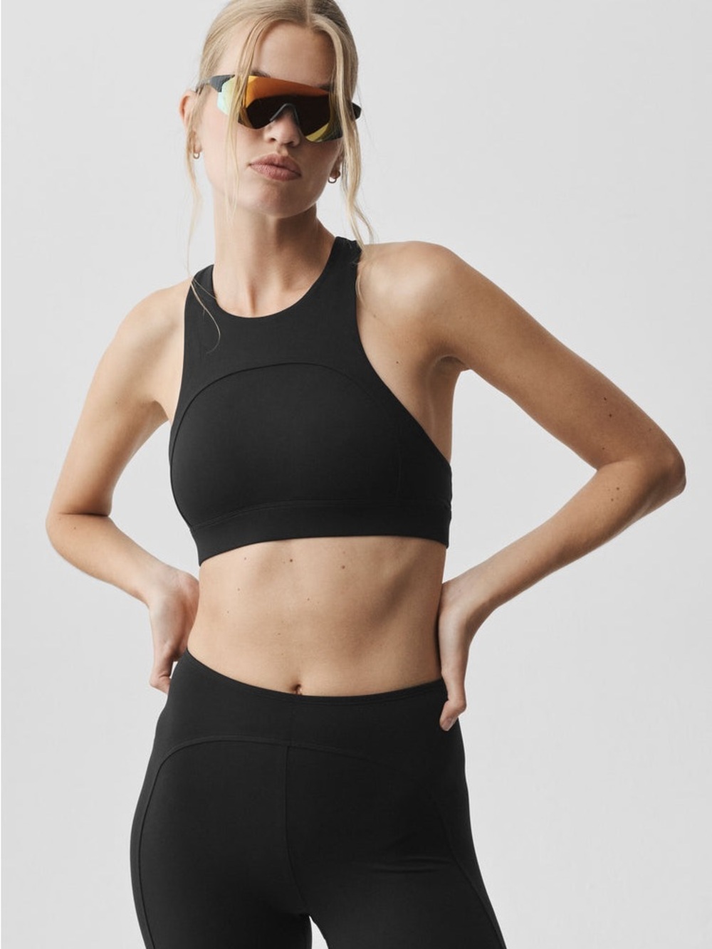 BNWT Alo softsculpt superset bra black XXS sold out style luxury Athleisure